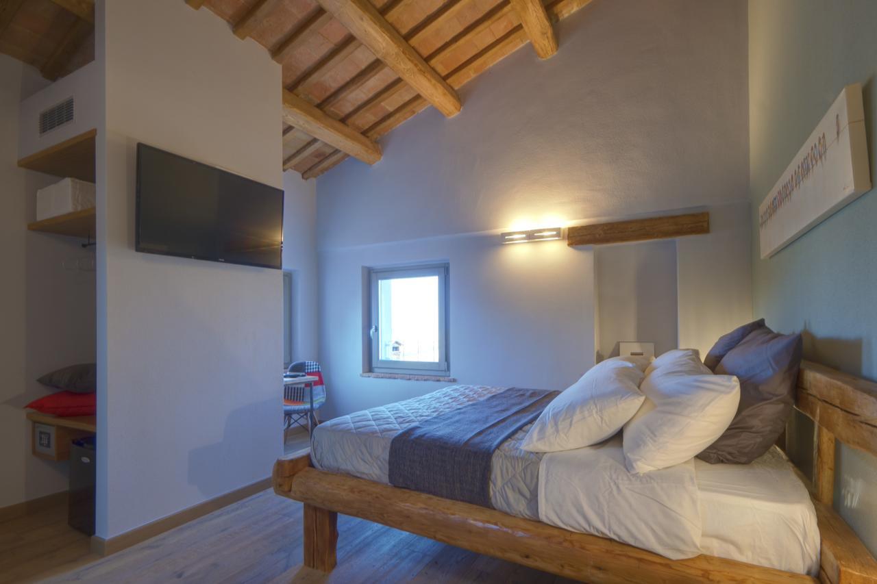 Bed and Breakfast Tabano Ristorante-Casolare Iesi Exterior foto
