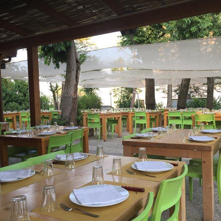 Bed and Breakfast Tabano Ristorante-Casolare Iesi Exterior foto